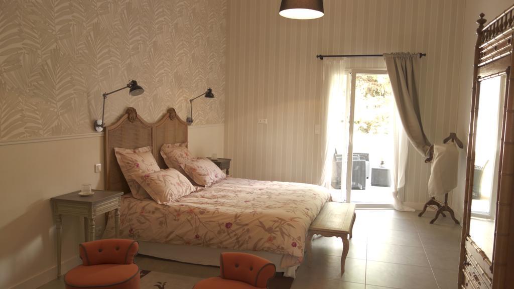 La Petite Girondine, La Suite... Pujols  Room photo
