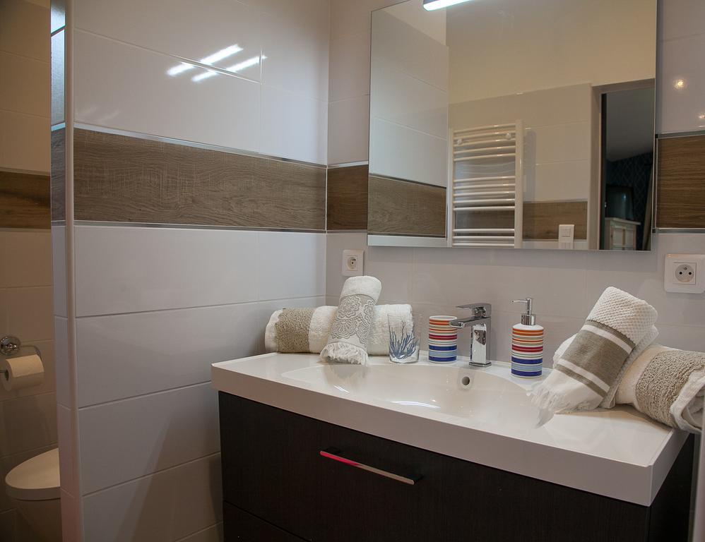 La Petite Girondine, La Suite... Pujols  Exterior photo